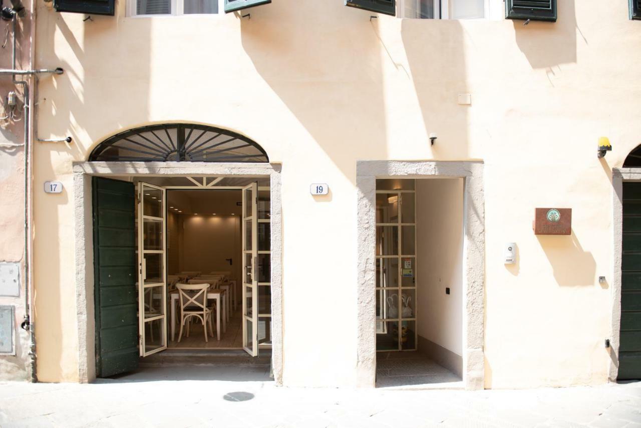 B&B Residenza Di Via Fontana Λούκα Εξωτερικό φωτογραφία
